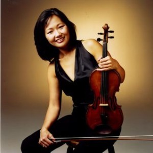 Yumi Hwang-Williams, Violin